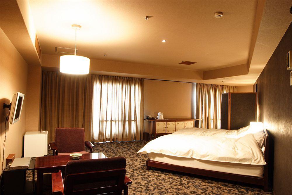 Hotel Ichiei Oszaka Kültér fotó