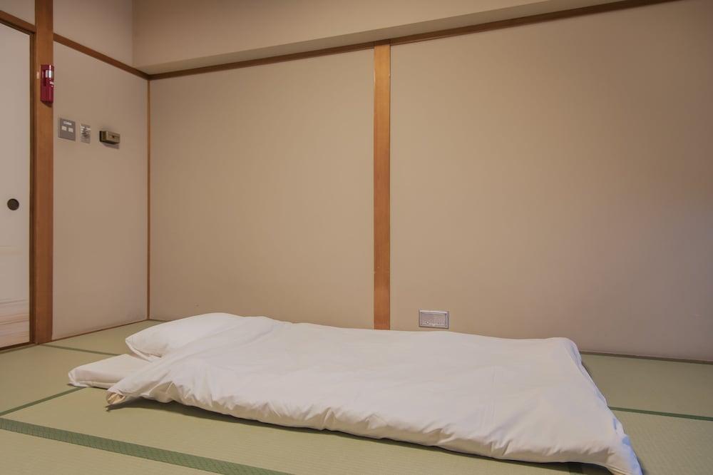 Hotel Ichiei Oszaka Kültér fotó