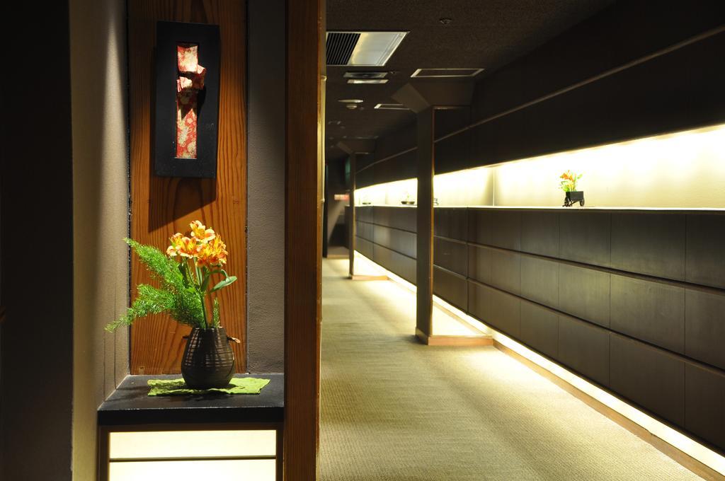 Hotel Ichiei Oszaka Kültér fotó