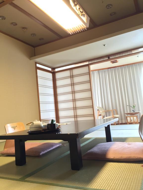 Hotel Ichiei Oszaka Kültér fotó